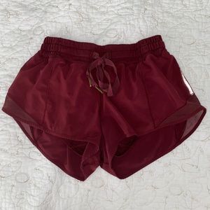 Lululemon Hotty Hot Short